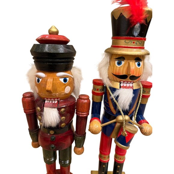 Vintage Wooden Nutcracker Soldier Set - Red & Blue Drum & Guard - Picture 4 of 4